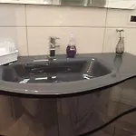 La Casa Di Atena Bed & Breakfast 4*